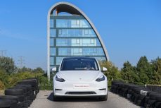 Tesla donne des lettres de noblesse au bitcoin