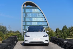 Tesla donne des lettres de noblesse au bitcoin