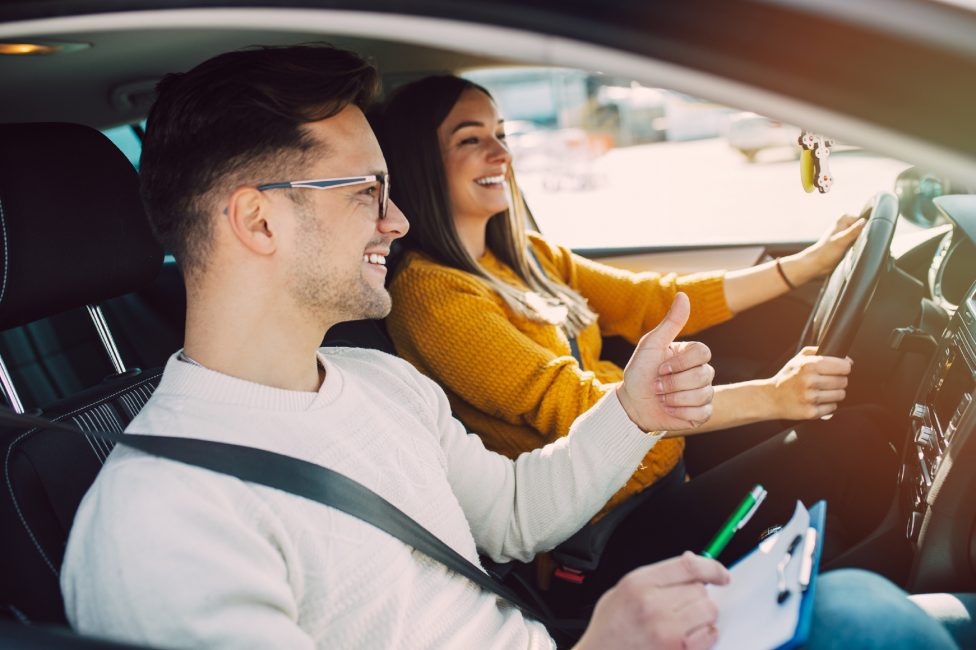 A cause de la Covid, c’est l’embouteillage pour passer son permis de conduire